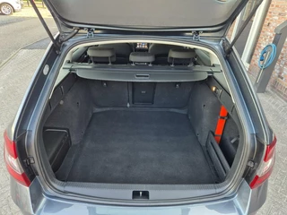 Škoda Octavia Skoda Octavia Combi 1.0 TSI Greentech Style Business - afbeelding nr 27