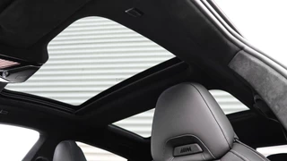 BMW 8 Serie | Bowers & Wilkins | Stoelventilatie | Head-up | Laserlight | M Onderstel Professional - afbeelding nr 9