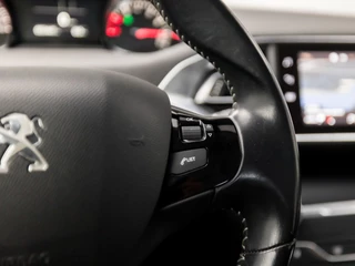 Peugeot 308 (APPLE CARPLAY, GROOT NAVI, LEDER/ALCANTARA, PARKEERSENSOREN, SPORTSTOELEN, LANE ASSIST, DAB+, CRUISE, NIEUWSTAAT) - afbeelding nr 19