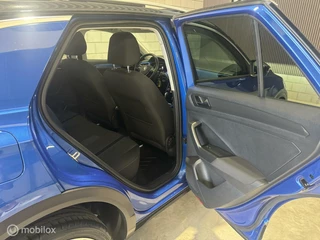 Volkswagen T-Roc Volkswagen T-Roc 1.5 TSI Style Business PANO, ACC, STANDkACH - afbeelding nr 28