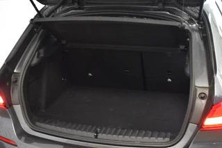 BMW 1 Serie LEDER/NAVI/CARPLAY - afbeelding nr 12