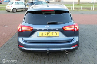 Ford Focus Ford Focus Wagon 1.0 EcoBoost 125 PK Titanium Business, Trekhaak, Stoel-stuurverwarming, 18 Inch LMV, Donker glas, Pdc voor + achter, Navi, App connect, Cruise, Clima - afbeelding nr 18