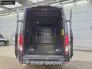 Iveco Daily Iveco Daily 35C18 180PK Automaat Dubbellucht L2H2 ACC Navi Camera 12m3 Airco - afbeelding nr 6