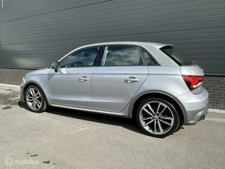 Audi A1 Sportback Audi A1 Sportback 1.0 TFSI Adrenalin ACTIVE EDITION - afbeelding nr 4