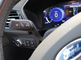 Ford Kuga Ford Kuga 2.5 PHEV Titanium I Navi I Keyless I Camera - afbeelding nr 31