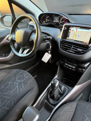Peugeot 2008 Peugeot 2008 1.2 PureTech Active - afbeelding nr 20