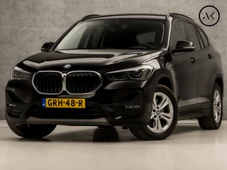 BMW X1 BMW X1 xDrive25e Sportline 221Pk Automaat (GROOT NAVI, CLIMATE, ALCANTARA, GETINT GLAS, ELEK ACHTERKLEP, SPORTSTOELEN, PARKEERSENSOREN, LED KOPLAMPEN, DAB+, NIEUWSTAAT) - afbeelding nr 1