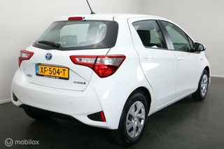 Toyota Yaris Toyota Yaris 1.5 Hybride Active - AUTOMAAT - CAMERA - AIRCO - afbeelding nr 9