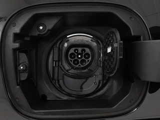 Mercedes-Benz GLA Mercedes-Benz GLA-klasse 250e Style | Stoelverwarming | Camera |  Cruise control | Carplay | Widescreen | LMV 18 inch | Half leder | DAB+ - afbeelding nr 21