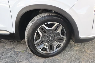 Hyundai Santa Fe Hyundai Santa Fe 1.6 T-GDI PHEV Premium Sky | Open Dak | 7 Persoons - afbeelding nr 9