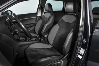 SEAT Ateca SEAT Ateca 1.0 EcoTSI 115 PK Style Business Intense (Orig. NL) | Adapt.Cruise | Camera | PDC | NAV + App.Connect | Auto.Airco | LED | LM 18