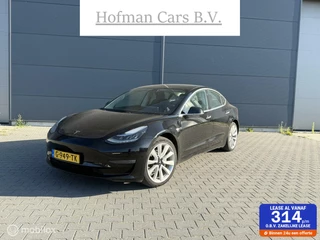 Tesla Model 3 - 416905537-0