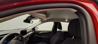 Ford Kuga Ford Kuga 2.5 PHEV Titanium 225pk | Winterpack | Afneembare Trekhaak | 1.500kg Trekgewicht | All Weather Michelin Cross Climate | Sync 3 Navigatie - afbeelding nr 13
