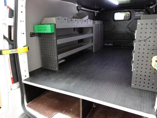 Ford Transit Custom Ford Transit Custom 300 2.0 TDCI L2H1 Trend 2x Schuifdeur Trekhaak Airco Cruise control Parkeersensoren - afbeelding nr 9