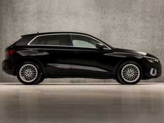 Audi A3 Audi A3 Sportback 30 TFSI Sportline Automaat (APPLE CARPLAY, GROOT NAVI, CLIMATE, GETINT GLAS, SPORTSTOELEN, CRUISE, MATRIX LED, PARKEERSENSOREN, NIEUWSTAAT) - afbeelding nr 4