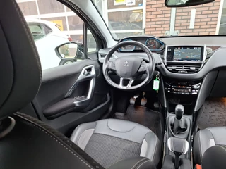 Peugeot 2008 /Navi/Apple/Android/Clima/1e Eig/Garantie - afbeelding nr 13