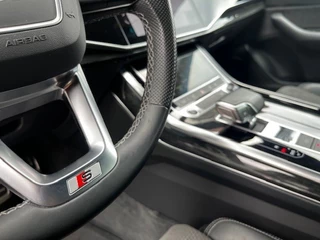 Audi Q8 Audi Q8 55 TFSI E Q S-LINE - LUCHTVERING - BLACK OPTIK - EL. TREKH. - afbeelding nr 32