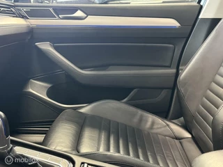 Volkswagen Passat Volkswagen Passat 1.4 TSI GTE Highline|Pano 360° Camera Dyna - afbeelding nr 35