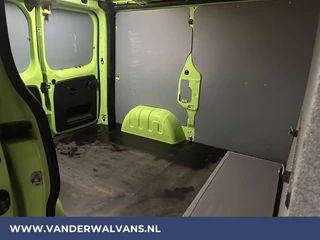 Renault Trafic Renault Trafic 1.6 dCi L1H1 Euro6 Airco | Navigatie | Cruisecontrol | Trekhaak | Parkeersensoren Bijrijdersbank - afbeelding nr 11