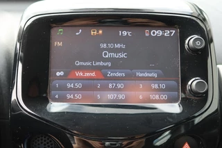 Peugeot 108 Peugeot 108 1.2 VTi Allure 5drs. Airco, Carplay, LIM - afbeelding nr 10