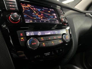 Nissan QASHQAI Nissan Qashqai 1.3 DIG-T N-Connect Pano | 360cam | Carplay - afbeelding nr 17