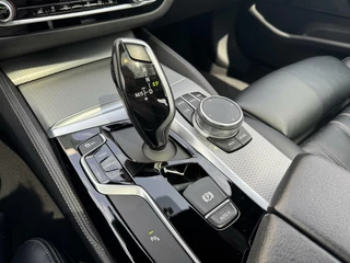 BMW 5 Serie BMW 5-serie 520i High Executive Edition|M-Sport|NL-Auto - afbeelding nr 11