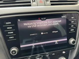 Škoda Octavia Skoda Octavia Combi 1.5 TSI Greentech Sport Business Automaat | Cruise control | Climate control | Trekhaak | Parkeersensoren achter | Zwart optiek - afbeelding nr 16