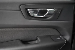 Volvo XC60 Volvo XC60 2.0 T8 AWD R-Design Lucht|Pano|Memory|Leder|Dodehoeksdetectie|Camera - afbeelding nr 39