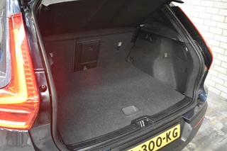 Volvo XC40 Volvo XC40 T3 163pk Aut. Business Pro | Schuifdak | Audio-Line | Driver Ass - afbeelding nr 42