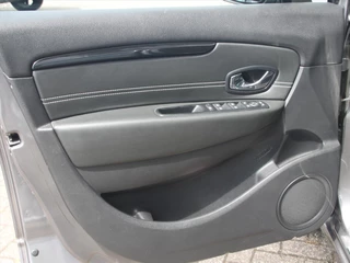 Renault Grand Scénic RENAULT Grand scenic 115PK-DYNAMIQUE-167DKM-NAVI-GLASDAK-TREKHAAK- - afbeelding nr 15