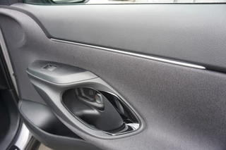 Toyota Yaris Cross Toyota Yaris Cross 1.5 Hybrid 115 Business Plus |Navi|Carplay|PDC V+A|Dodehoek|Camera|Stoel en stuurverwarming| - afbeelding nr 13