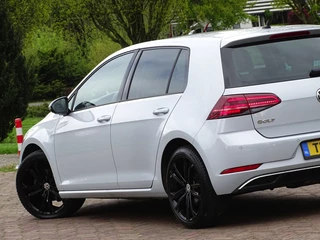 Volkswagen Golf Volkswagen Golf 1.6 TDI Highline RNS R-line / 2017 / LED - afbeelding nr 47