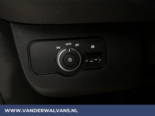 Mercedes-Benz Sprinter Mercedes-Benz Sprinter 317 CDI 170pk L3H2 Euro6 Airco | Camera | Navigatie | Apple Carplay | Cruisecontrol Android Auto, Bijrijdersbank - afbeelding nr 18