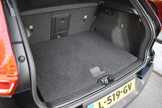 Volvo XC40 Volvo XC40 T2 129Pk Aut. Business Pro | Driver Assist | Park Assist - afbeelding nr 43