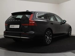 Volvo V60 Volvo V60 T6 PLUG-IN HYBRID ESSENTIAL EDITION 18INCH STOELVERWARMING V+A G - afbeelding nr 3