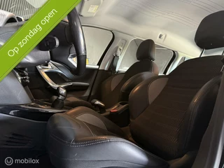 Peugeot 2008 Peugeot 2008 1.2 PureTech Active|NAVI|CRUISE|PDC| - afbeelding nr 9