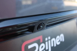 Peugeot 2008 Peugeot 2008 1.2 130PK AUTOMAAT GT PACK | NAVIGATIE | FULL LED KOPLAMPEN | DRAADLOZE APPLE CARPLAY/ANDROID AUTO | ADAPTIVE CRUISE CONTROL | CAMERA VOOR + ACHTER | CLIMATE CONTROL | LICHTMETALEN VELGEN 17