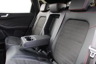 Ford Kuga | 19'' | Styling pack | BLIS | B&O | Head-up | Navigatie - afbeelding nr 45
