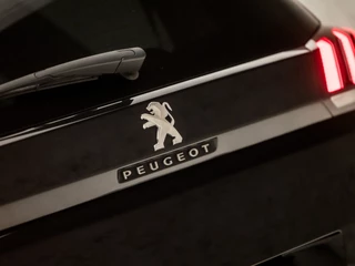 Peugeot 5008 (APPLE CARPLAY, GROOT NAVI, TREKHAAK, LEDEREN SPORTSTOELEN, 360 CAMERA, ADAPTIVE CRUISE, GETINT GLAS, PARKEERSENSOREN, NIEUWE APK, NIEUWSTAAT) - afbeelding nr 28