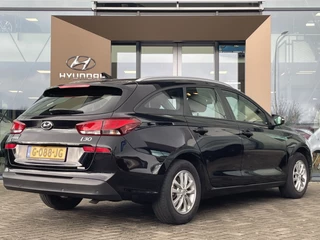 Hyundai i30 | Navigatie | Achteruitrijcamera - afbeelding nr 7