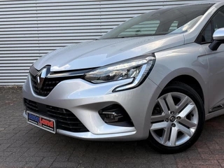 Renault Clio Renault Clio 1.0 TCe Carplay Cruise Trekhaak Navi Led 2020 Uniek 49043 KM Gereden Eerste Eigenaar - afbeelding nr 22