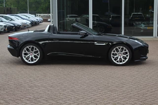 Jaguar F-Type Jaguar F-Type 3.0 V6 Convertible 69.614 km! / Camera / Leder / Keyless / Memory seats / 19'' / Sportuitlaat - afbeelding nr 5