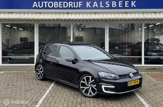 Volkswagen Golf Volkswagen Golf 1.4 TSI GTE |Pano|Leer|304PK|Lane assist|Camera| - afbeelding nr 11