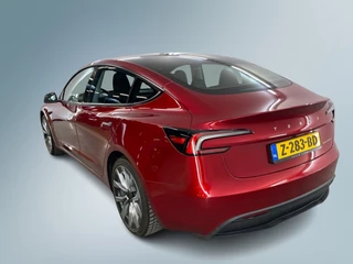 Tesla Model 3 - afbeelding nr 4