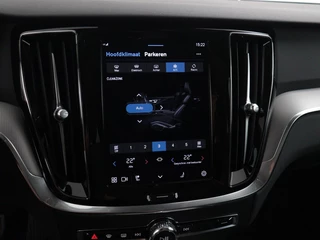 Volvo V60 Volvo V60 B4 Plus Dark | 19