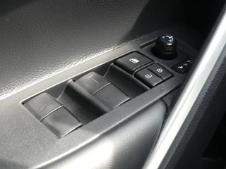 Toyota Corolla Cross Toyota Corolla Cross Hybrid 140 Style | Stoel/stuur verw | Elek achterklep - afbeelding nr 8
