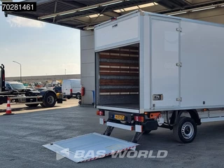 MAN TGE MAN TGE 3.140 Laadklep Zijdeur Bakwagen Lat om Lat Navi Camera Airco Cruise Meubelbak Koffer 21m3 Airco Cruise control - afbeelding nr 5