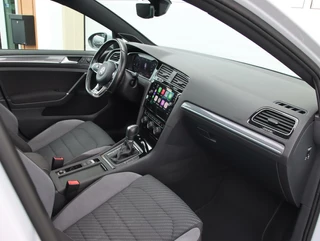 Volkswagen Golf Volkswagen Golf 1.4 TSI 150PK Highline 3x R-line Panoramadak - afbeelding nr 36
