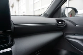 Toyota Yaris Cross Toyota Yaris Cross 1.5 Hybrid 115 Business Plus |Navi|Carplay|PDC V+A|Dodehoek|Camera|Stoel en stuurverwarming| - afbeelding nr 28