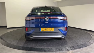 Volkswagen ID.5 Volkswagen ID.5 Pro Advantage 77 kWh | Zwart dak | Camera | 19 inch 